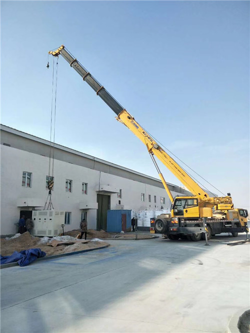 双城区“超载就喊停”—— 吊车的 “重量保镖” 技术